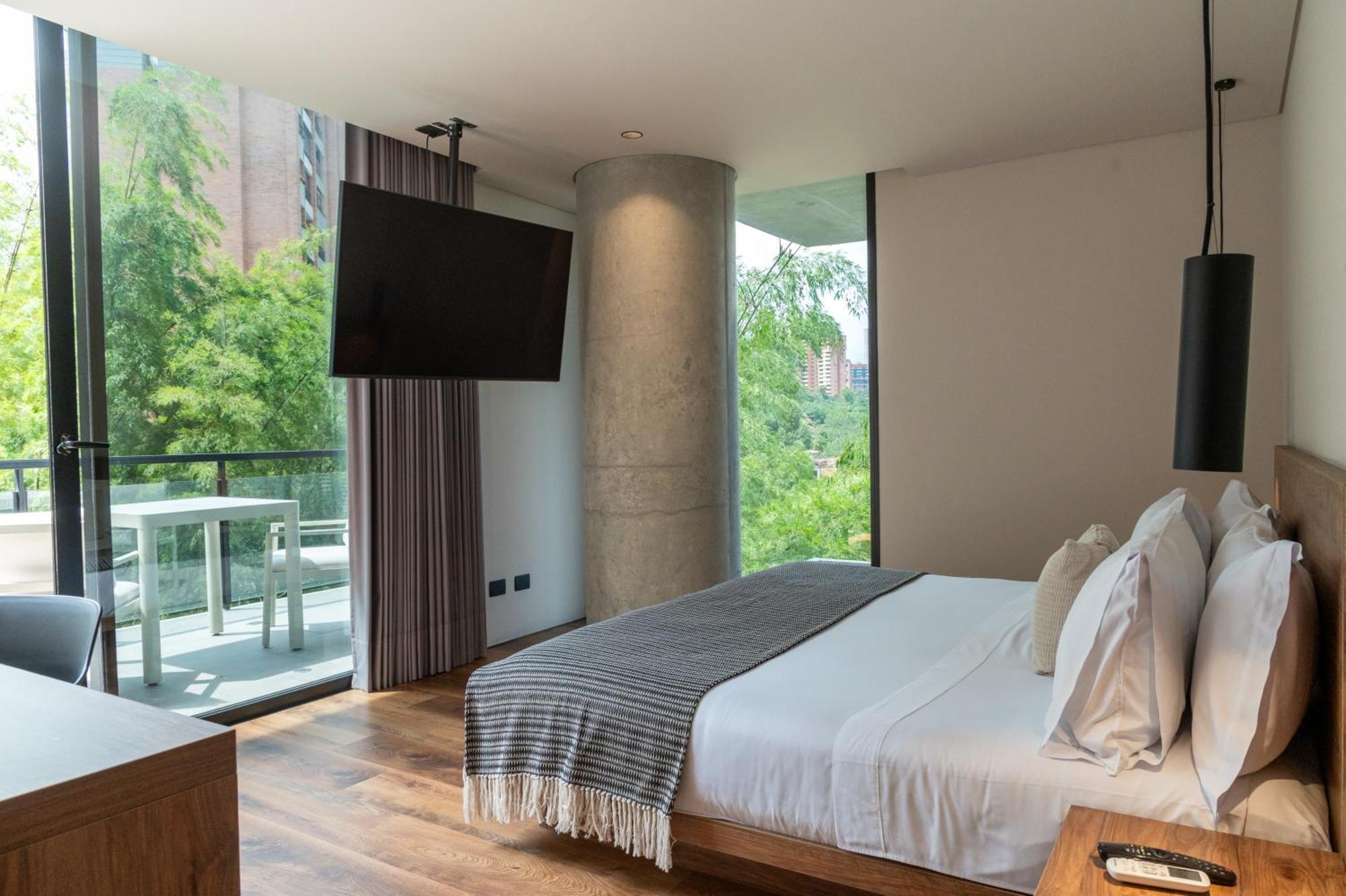 Apartment Kiin Living- 